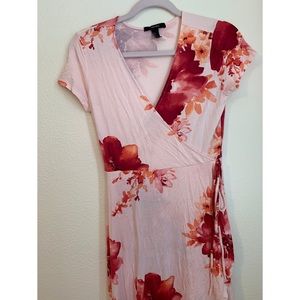 Floral Form-Fitting Maxi Dress